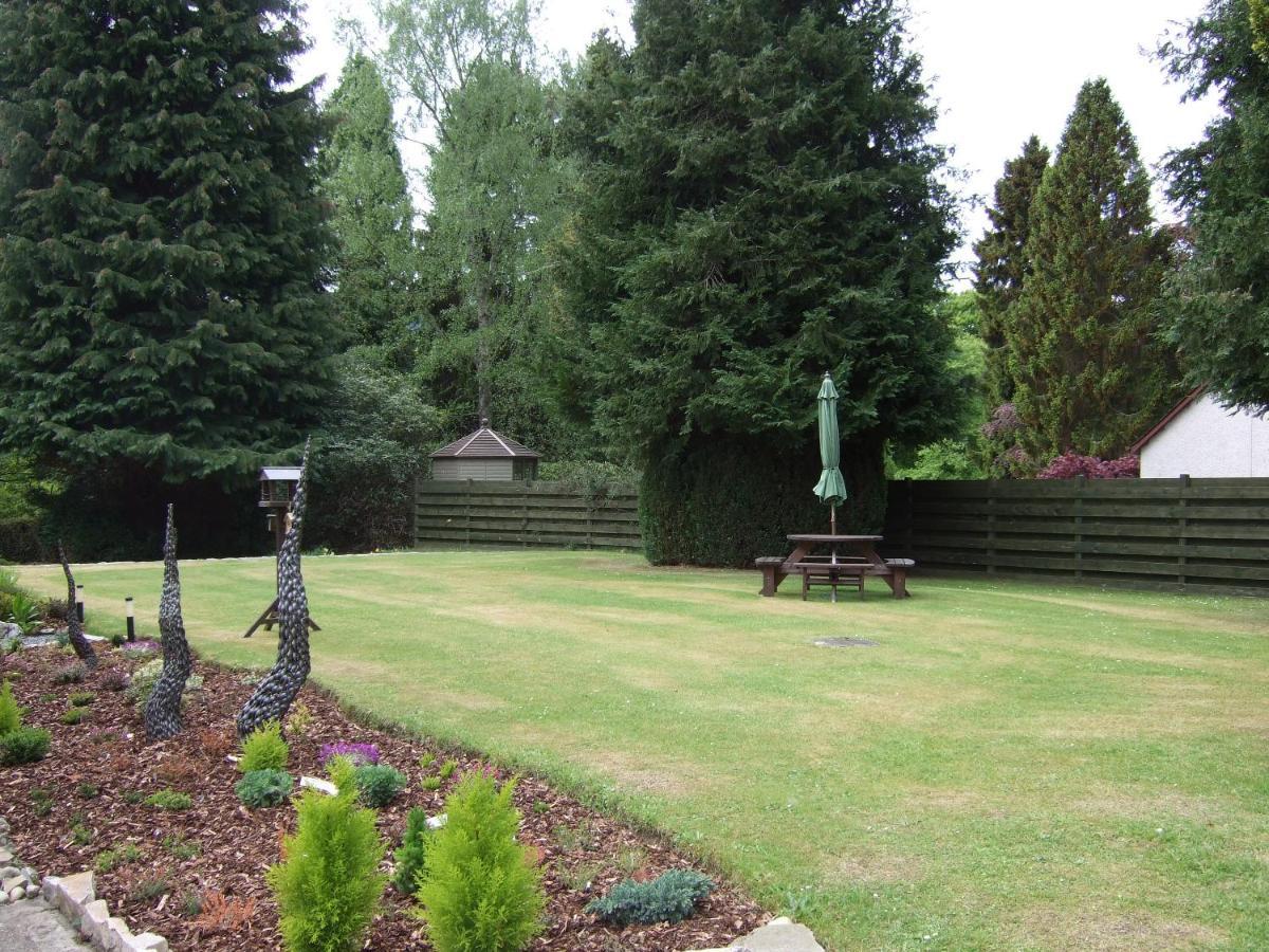Pitlochry North Wing Apartment - Very Central Exterior photo